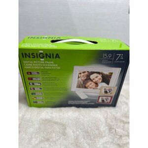 Insignia Digital Picture Display with 3 interchangeable faceplates New